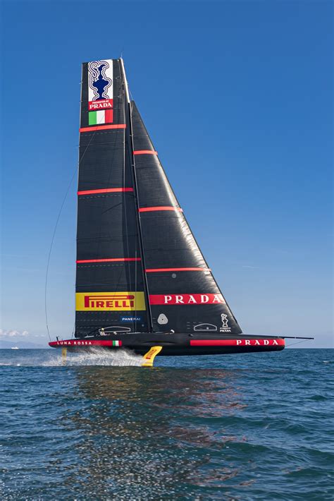 THE LUNA ROSSA PRADA PIRELLI SAILING TEAM 